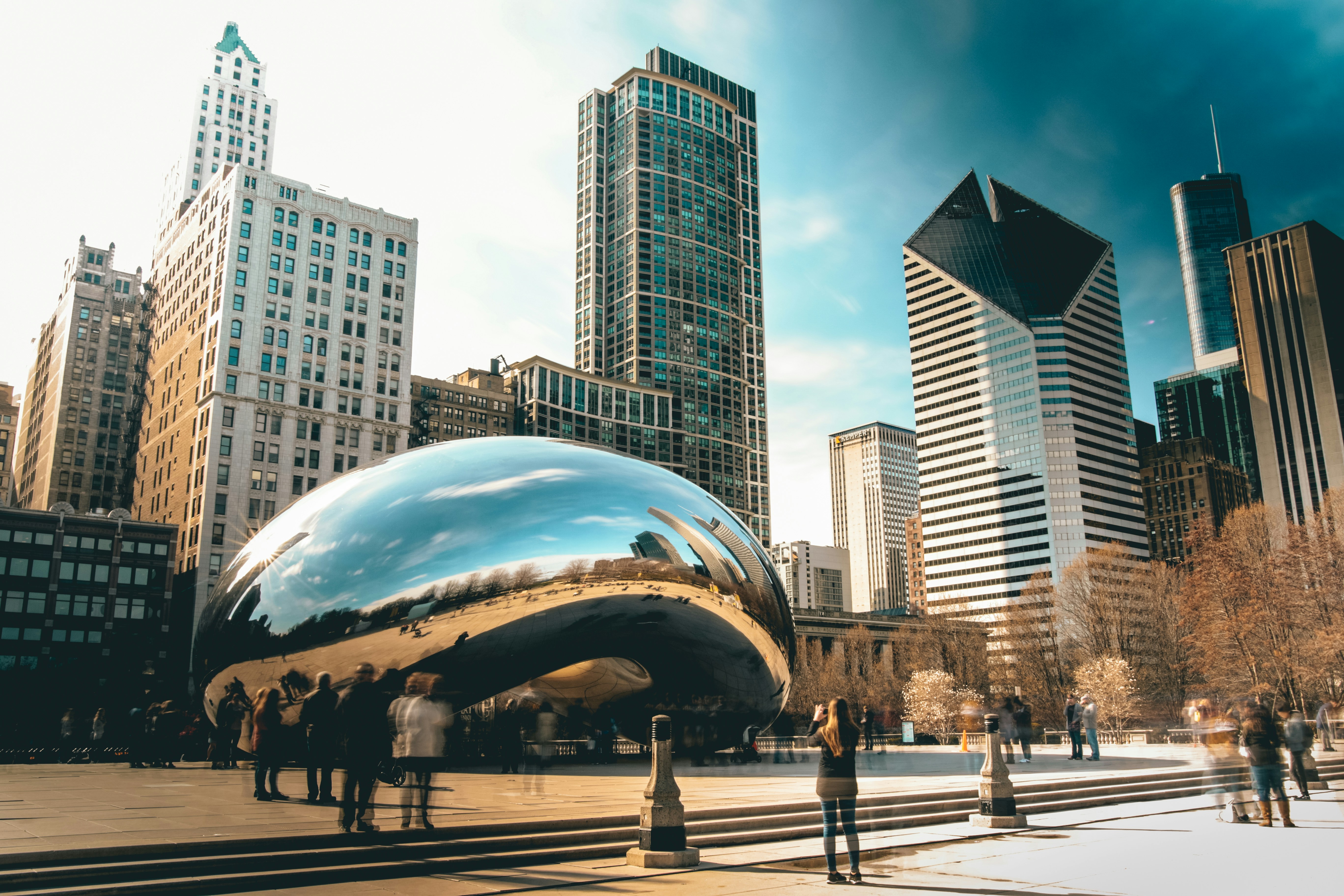 Chicago skyline and river architecture